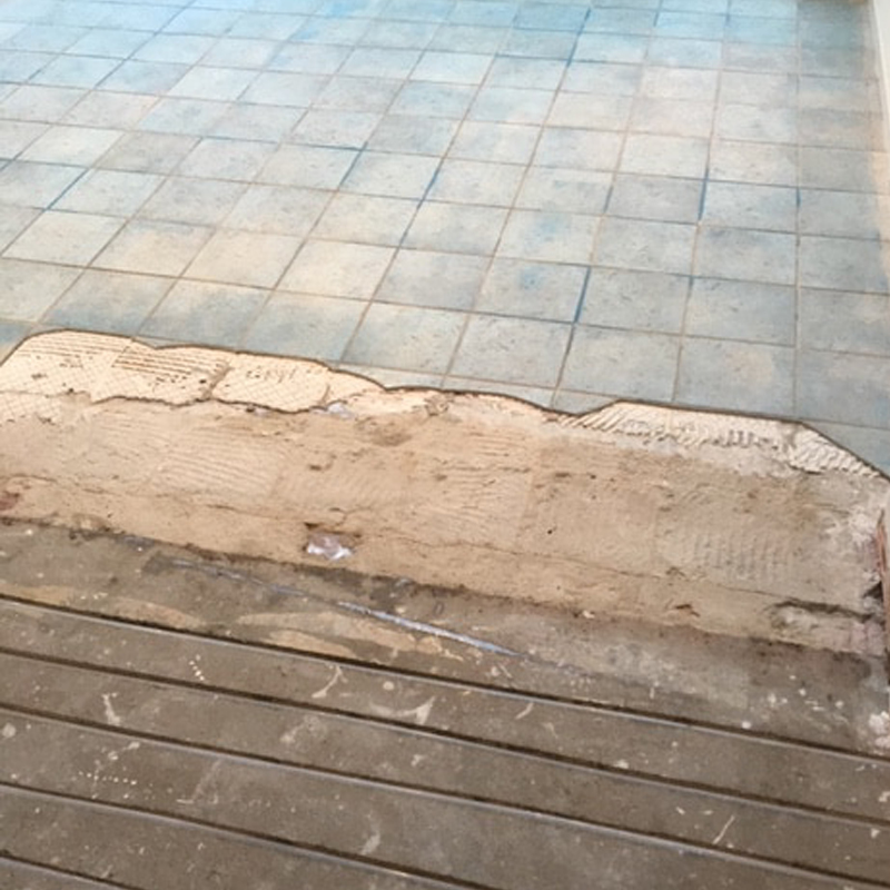 Foto van het voorbereiden van een vloer door Vorega