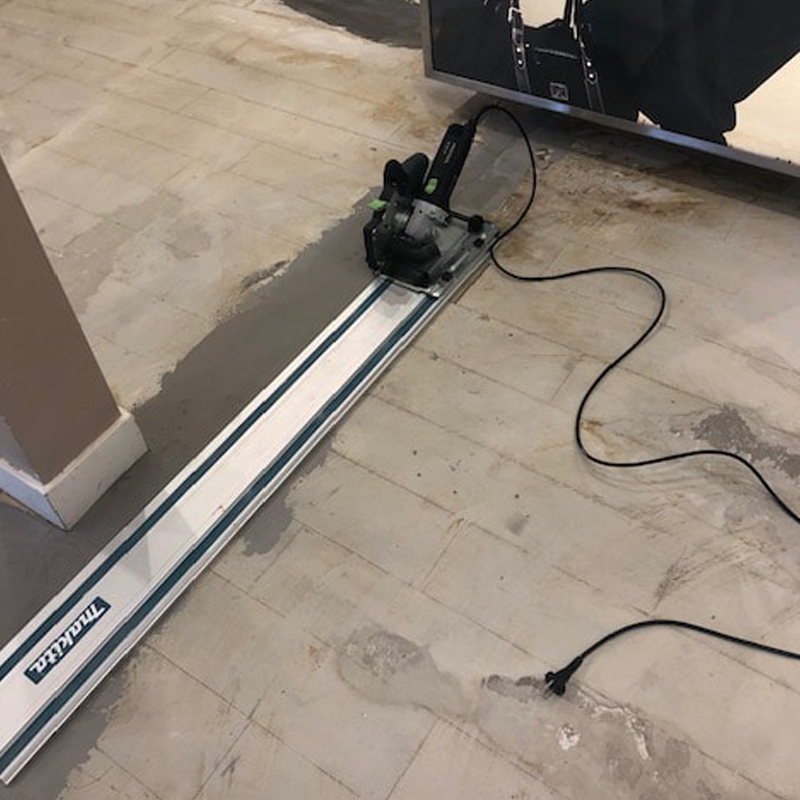 Foto van het voorbereiden van een vloer door Vorega